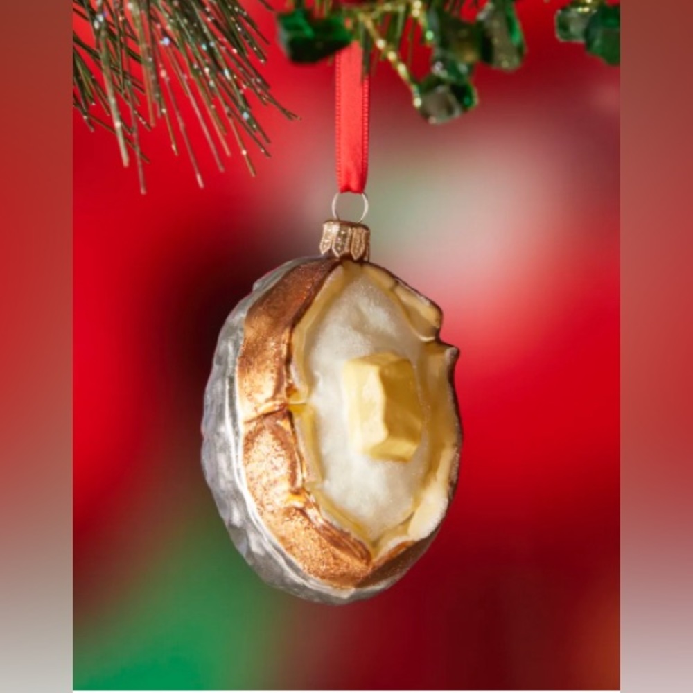 NWT Neiman Marcus Baked Potato Spud 2022 Collectible Hand Blown Glass Ornament